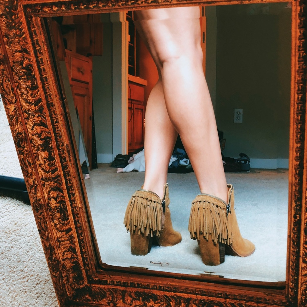 Fringed booties!